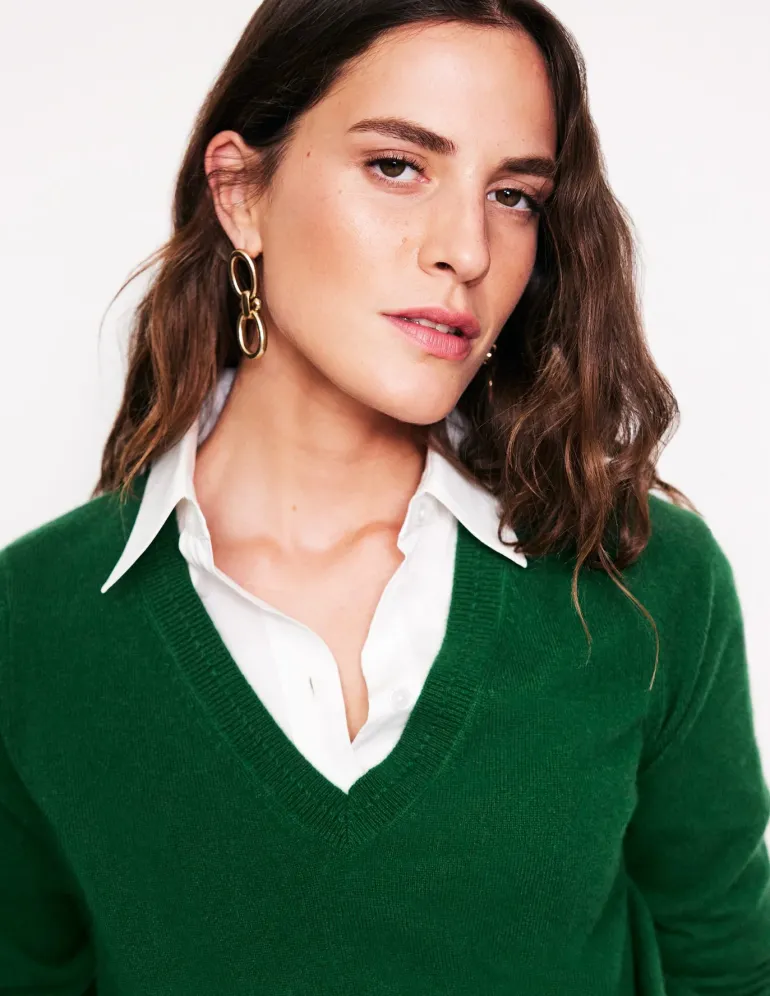 Eva Cashmere V-Neck Sweater-Pine Green-Boden Best