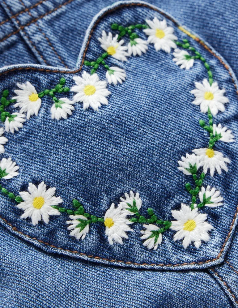 Heart Pocket Short Dungarees-Vintage Embroidered Daisy-Boden Clearance