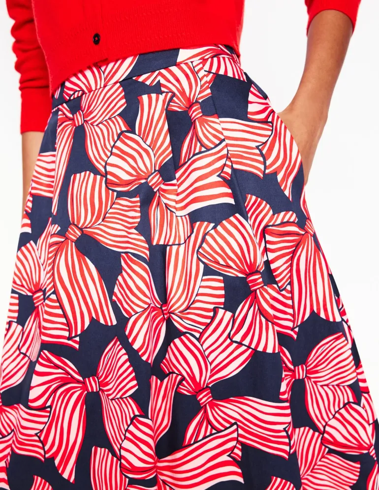 Isabella Cotton Sateen Skirt-French Navy, Bow Scatter-Boden Shop